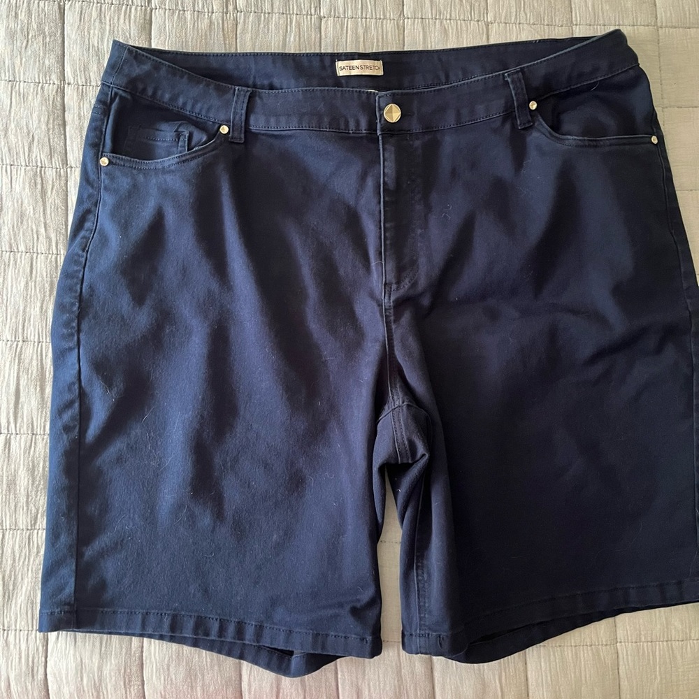 Women’s plus size shorts